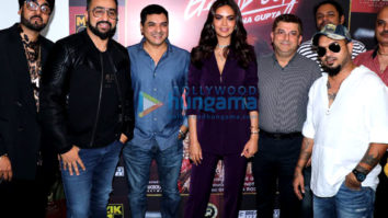 Esha Gupta and others snapped at the launch of the song Get Dirty