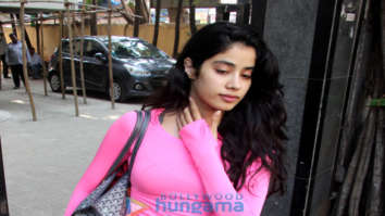 Janhvi Kapoor and Sara Ali Khan snapped at the gym