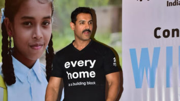 John Abraham Congratulates kids for Youth Supporting Housing and Swachh Bharat Abhiyan
