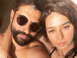 Lovebirds Farhan Akhtar and Shibani Dandekar soak in the sun on his birthday