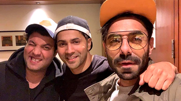 PICTURE PERFECT! Varun Dhawan renunites with Dilwale co-star Varun Sharma and Badrinath Ki Dulhania co-star Aparshakti Khurrana in Amritsar