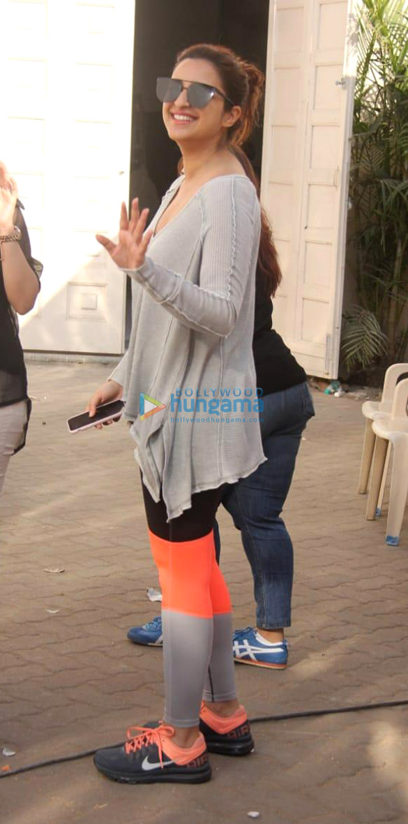 parineeti chopra snapped at the mehboob studios 3