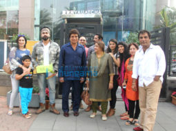 Raj Babbar snapped with family at Yauatcha in BKC