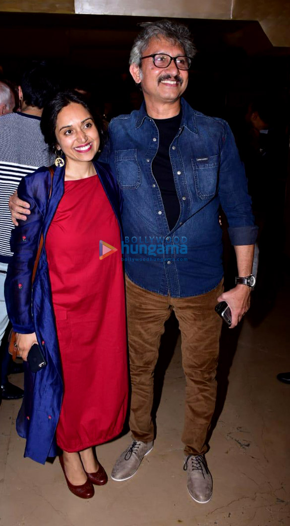 shraddha kapoor shakti kapoor siddhant kapoor and others snapped at bombairiya screening 9
