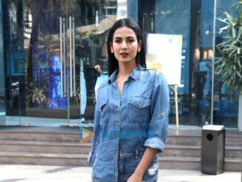 Sonal Chauhan spotted at Yauatcha in BKC