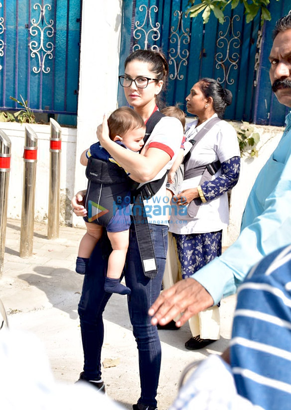sunny leone and daniel weber snapped with kids at juhu 2
