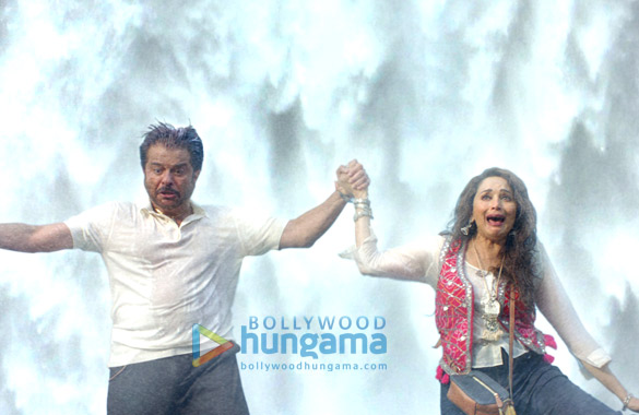 Total Dhamaal - Anil Kapoor and Madhuri Dixit shoot for an action scene and here’s a glimpse Total Dhamaal - Anil Kapoor and Madhuri Dixit shoot for an action scene and here’s a glimpse