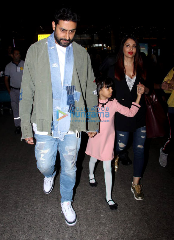 urvashi rautela kangana ranaut and others snapped at the airport 1