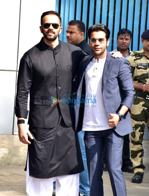 varun dhawan ranbir kapoor rajkummar rao vicky kaushal and others snapped at the airport 6