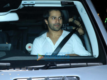 Varun Dhawan spotted at the gym in Juhu