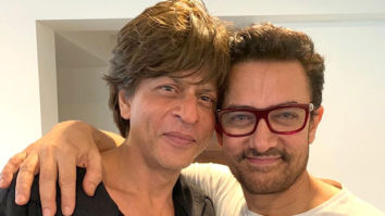 Aamir Khan recalls the time when Shah Rukh Khan bought him a laptop and it is hilarious!