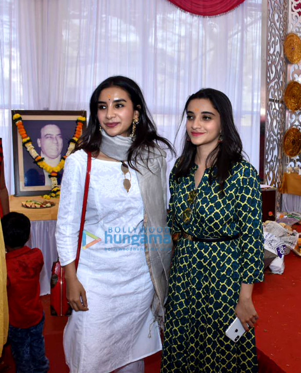 celebs attend saraswati pooja at anurag basus residence 7