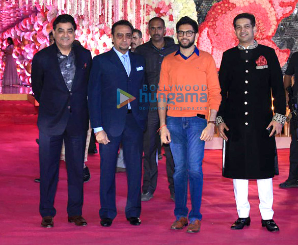 celebs grace azhar moranis wedding reception 14