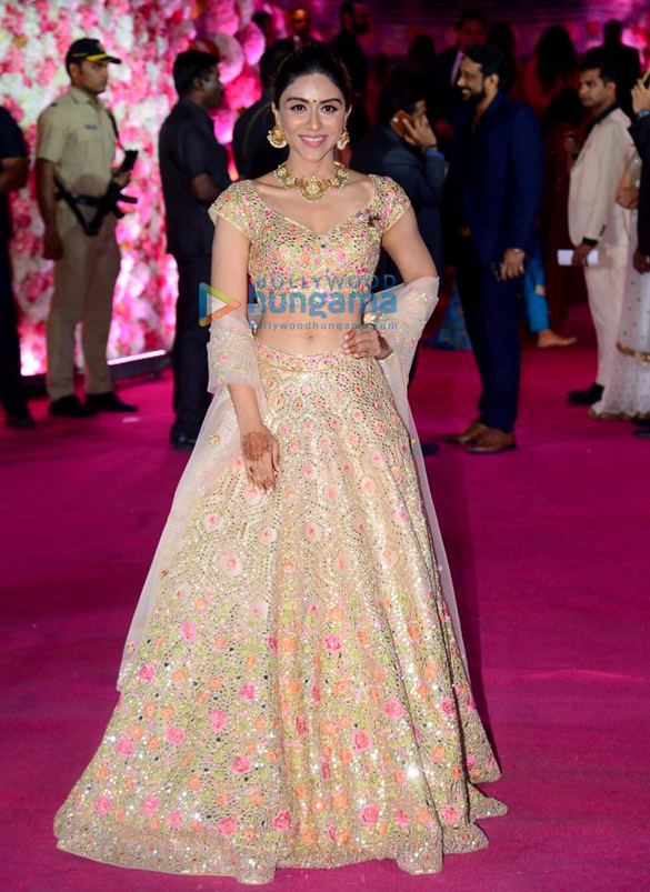 celebs grace azhar moranis wedding reception 7