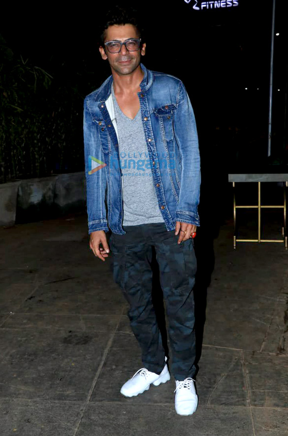 celebs grace nora fatehis birthday bash 9