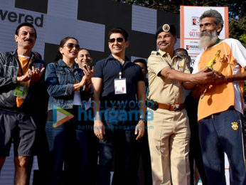 Madhuri Dixit graces the Parinee Juhu Half Marathon