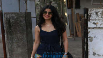 Nimrat Kaur spotted at a salon in Juhu