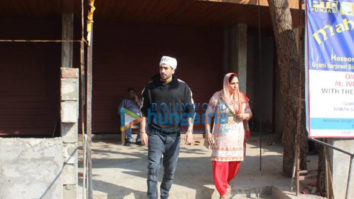 Sunny Singh Nijjar and his mom seek blessings at a Gurudwara in Juhu