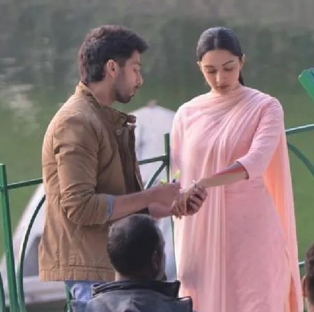 YOUR OPINION: Ranbir Kapoor - Alia Bhatt vs Ranveer Singh - Alia vs Kartik Aaryan – Kriti Sanon… Which are the three most exciting NEW jodis of the year? YOUR OPINION: Ranbir Kapoor - Alia Bhatt vs Ranveer Singh - Alia vs Kartik Aaryan – Kriti Sanon… Which are the three most exciting NEW jodis of the year?