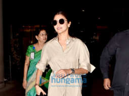 Anushka Sharma, Kangana Ranaut, Arjun Kapoor and others snapped at the airport