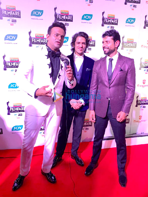 celebs grace 64th filmfare awards 2019 15