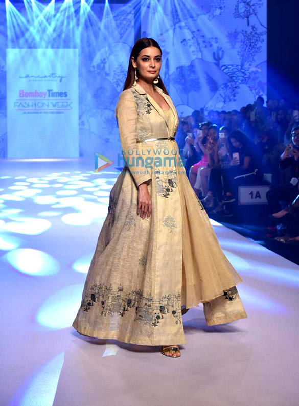 celebs grace bombay times fashion week 2019 7