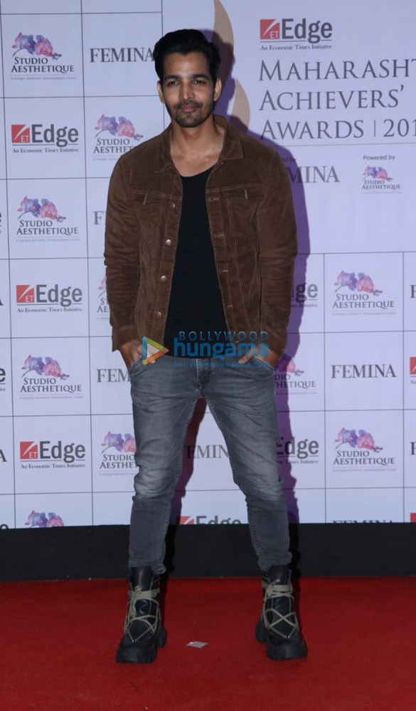 celebs grace maharashtra achievers awards 2019 4