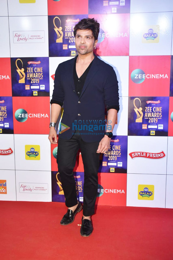 celebs grace zee cine awards 2019 01 5