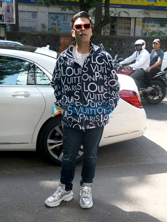 celebs grace the birthday bash of karan johars mom hiroo yash johar 3