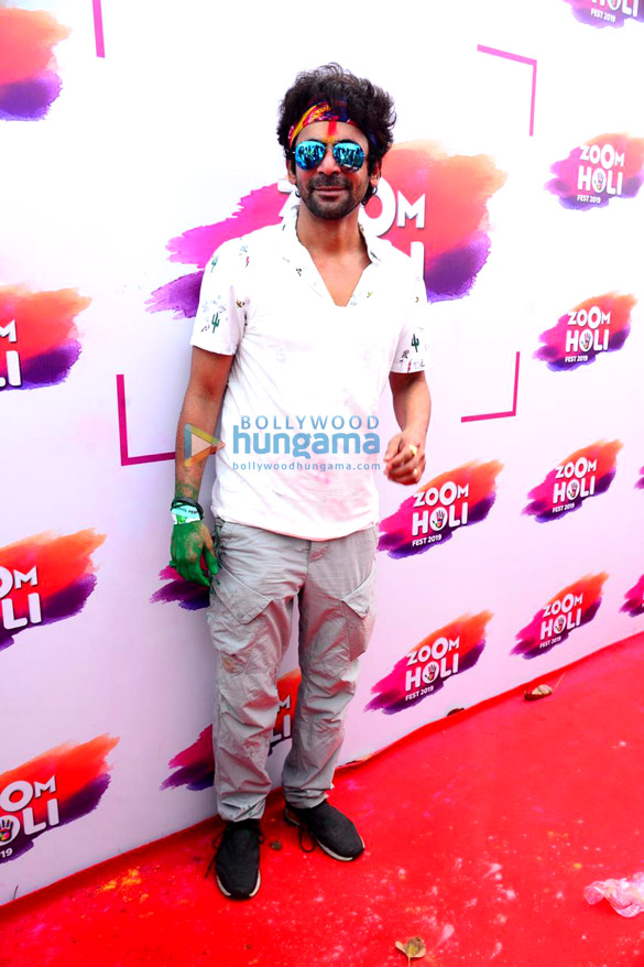 celebs grace zoom holi party 11 2
