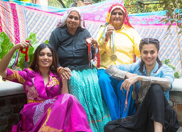 Saand Ki Aankh: Taapsee Pannu and Bhumi Pednekar wish Holi in Tomar style from the sets of this Anurag Kashyap film Saand Ki Aankh: Taapsee Pannu and Bhumi Pednekar wish Holi in Tomar style from the sets of this Anurag Kashyap film