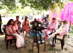 On The Sets from the movie Family of Thakurganj