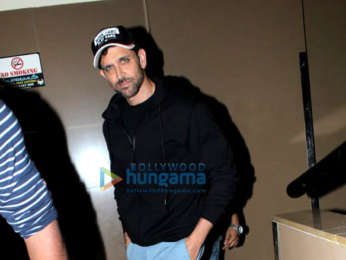 Hrithik Roshan, Sussanne Khan and family spotted in PVR, Juhu