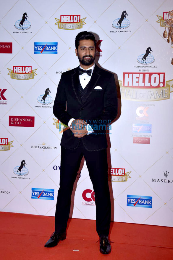 janhvi kapoor sonam kapoor ahuja katrina kaif ranveer singh and others grace hello hall of fame awards 2019 20