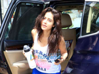 Kareena Kapoor Khan, Kim Sharma and Nushrat Bharucha spotted outside the gym