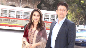Madhuri Dixit spotted at Jehangir Art Gallery