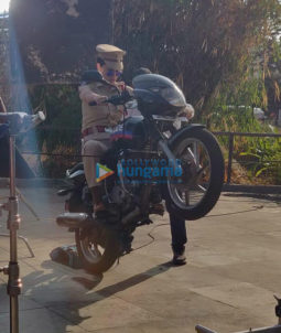 on the sets of the movie Mental Hai Kya