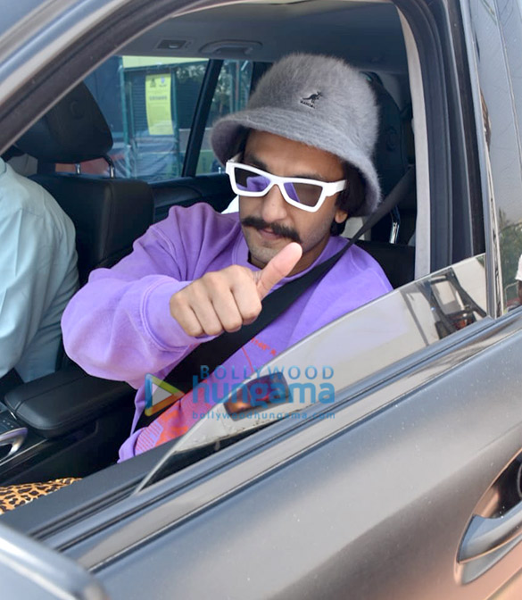 ranveer singh snapped in juhu 1