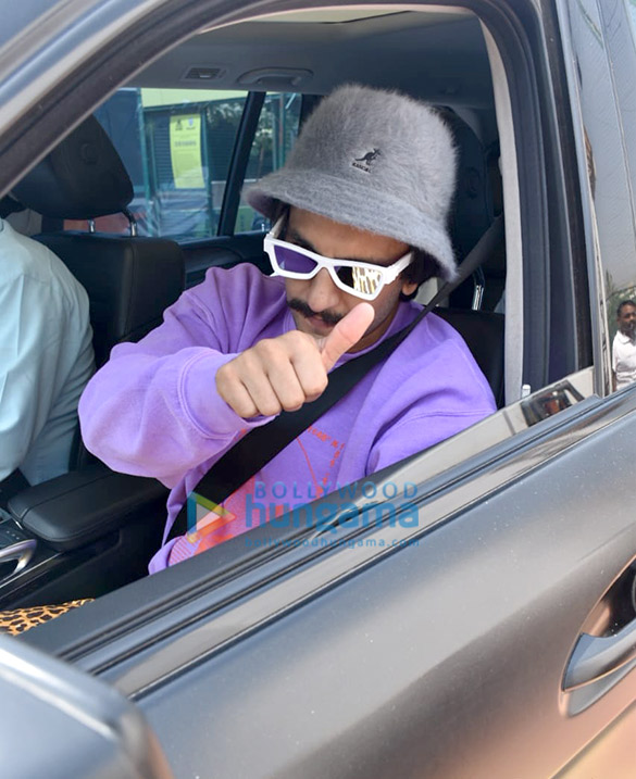 ranveer singh snapped in juhu 2 2