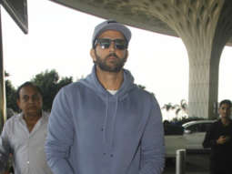 SPOTTED: Hrithik Roshan at Mumbai Airport