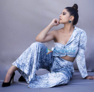 Celebrity Photos of Sai Tamhankar