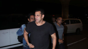 Salman Khan SPOTTED at Airport , Mumbai