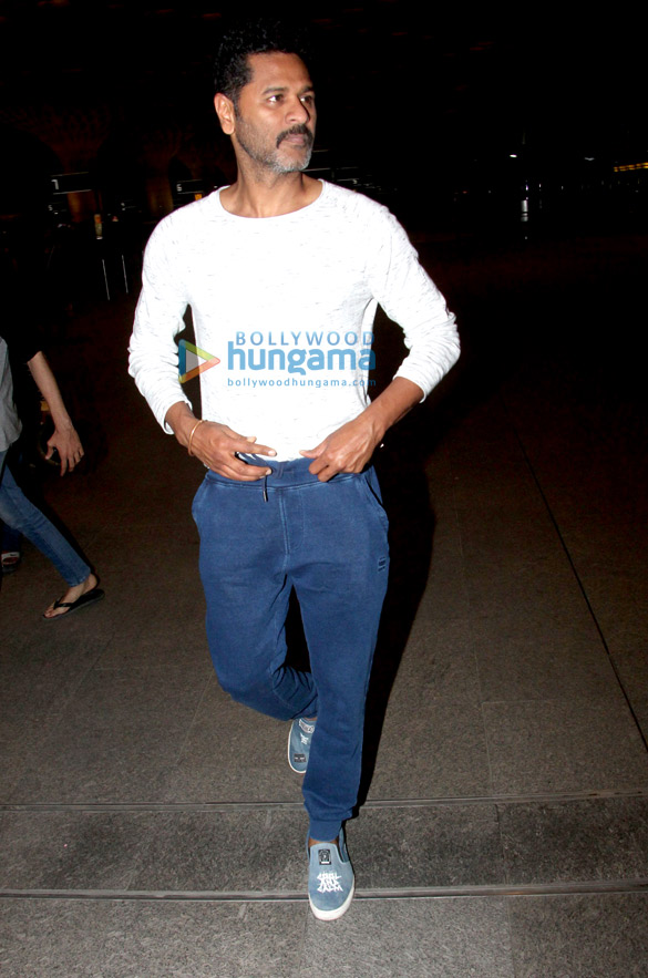 salman khan sunny leone katrina kaif and others snapped at the airport 5