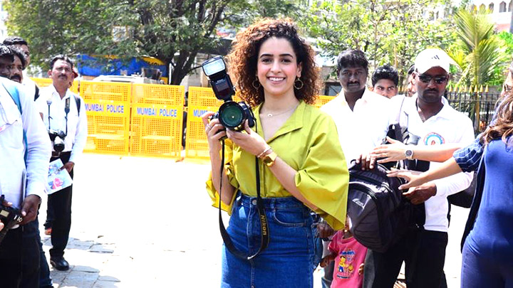 Sanya Malhotra promotes Photograph at Gateway of India, Mumbai