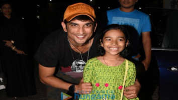 Sushant Singh Rajput snapped interacting with fans
