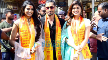 Vidyut Jammwal, Pooja Sawant and Asha Bhat snapped visiting Siddhivinayak temple