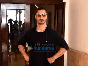 Vidyut Jammwal, Pooja Sawant and Asha Bhatt snapped during Junglee promotions