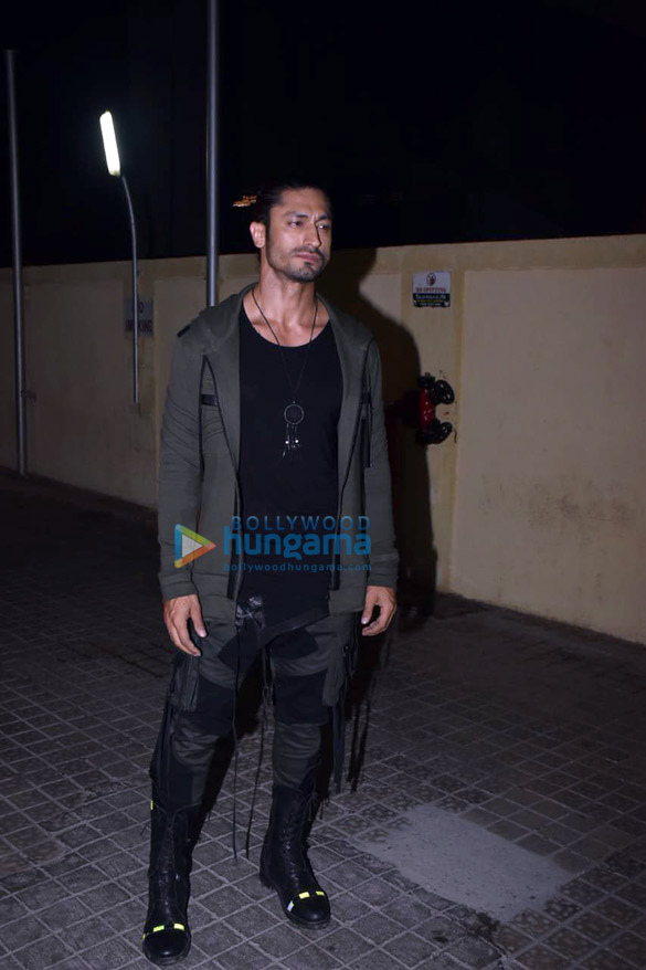 vidyut jammwal graces the special screening of junglee 3