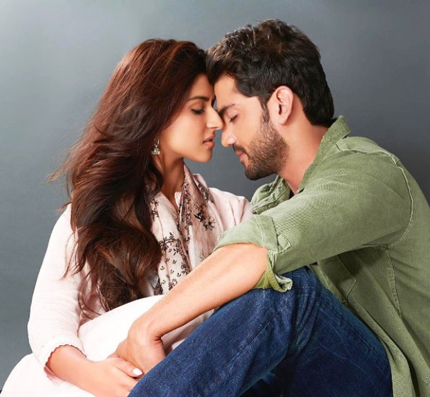 Witness the crackling chemistry between Salman Khan's Notebook debutantes Pranutan Bahl and Zaheer Iqbal
