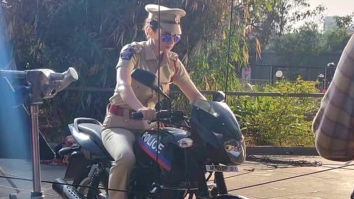 Kangana Ranaut sporting the badass cop look on the sets of Mental Hai Kya leaves everyone stumped! [See photos]